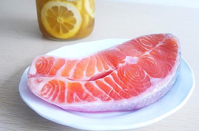 洋蘭三文魚
