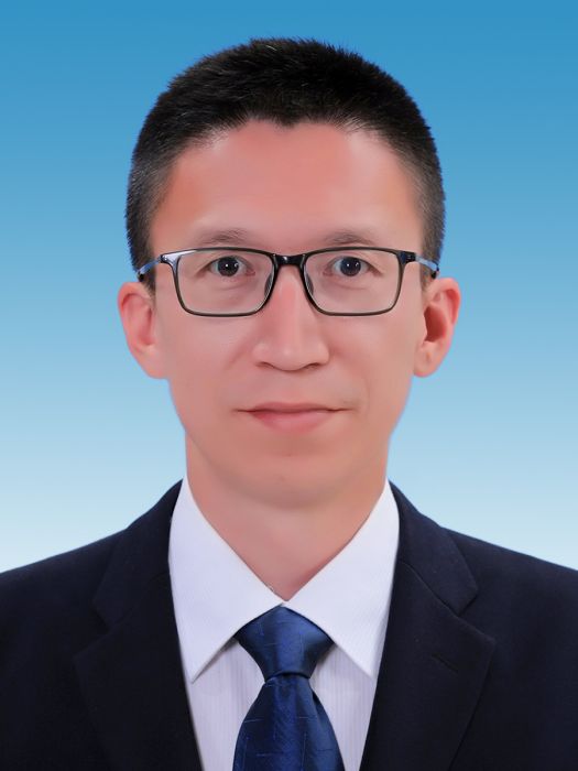 敖日格勒(內蒙古自治區鄂爾多斯市鄂托克前旗委常委、宣傳部長) 敖日格勒(內蒙古自治區鄂爾多斯市鄂托克前旗委常委、宣傳部長)