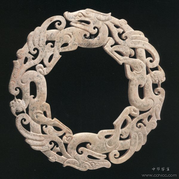 龍紋玉環(廣州西漢南越王博物館藏品)
