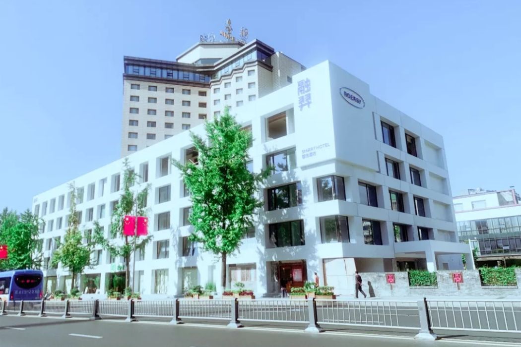 融羿 融羿