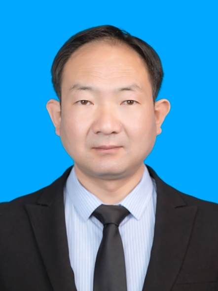 張俊峰(陝西省寶雞市鳳縣自然資源局副局長) 張俊峰(陝西省寶雞市鳳縣自然資源局副局長)