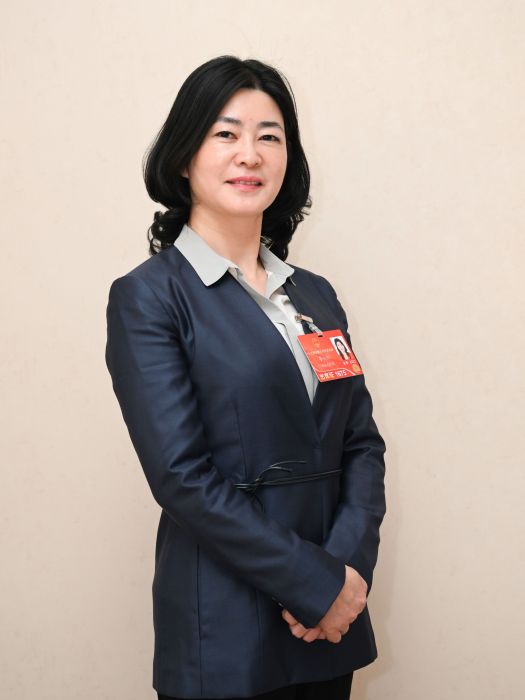 李小紅(李曉紅(第十四屆全國人大代表、湖南佳慧集團董事長)) 李小紅(李曉紅(第十四屆全國人大代表、湖南佳慧集團董事長))