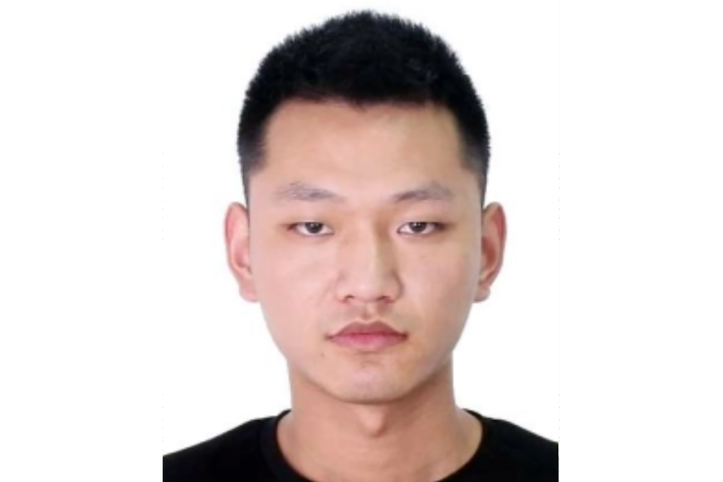 周飛(第一批明光籍非法滯留境外涉詐高危人員) 周飛(第一批明光籍非法滯留境外涉詐高危人員)