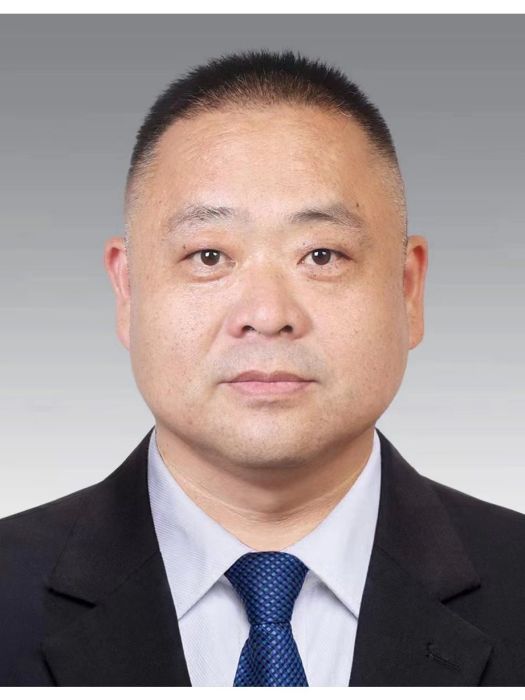 於曉東(山東省菏澤市巨野縣綜合行政執法局黨組成員、執法大隊大隊長) 於曉東(山東省菏澤市巨野縣綜合行政執法局黨組成員、執法大隊大隊長)