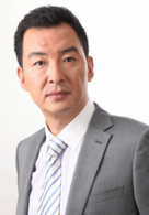 同在屋檐下