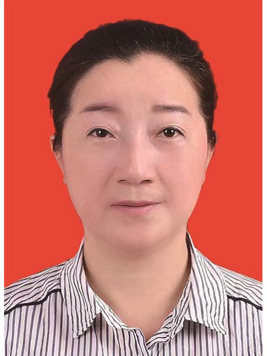 馬麗華(岳陽臨湘市長安寄宿制國小校長) 馬麗華(岳陽臨湘市長安寄宿制國小校長)