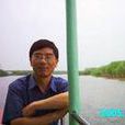 張湧泉 張湧泉