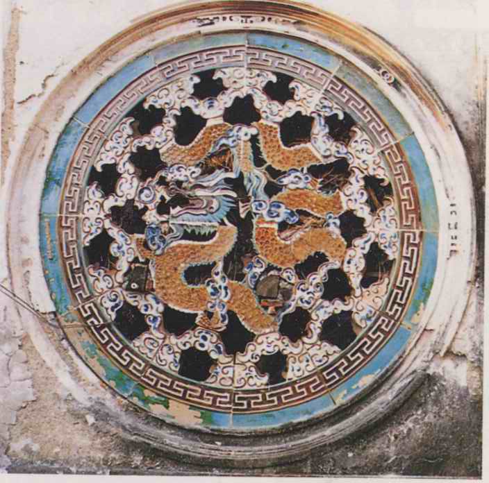 樟林古港天后聖母廟的彩瓷