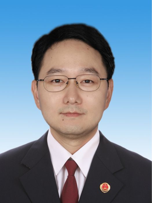 張威(廣東省陽江市人民檢察院檢察長) 張威(廣東省陽江市人民檢察院檢察長)