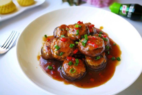 煎釀鮮冬菇 煎釀鮮冬菇