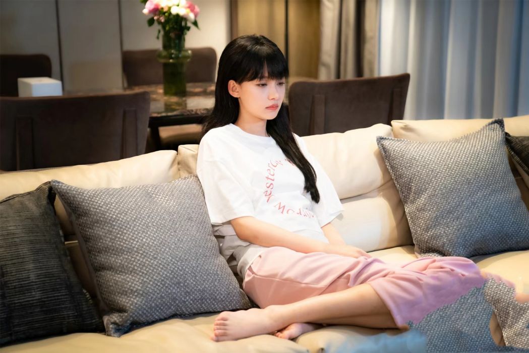 夏顏(電視劇《我和我們在一起》中的角色) 夏顏(電視劇《我和我們在一起》中的角色)