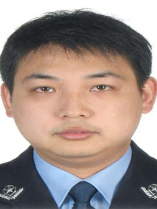 蔡厚華(江西省南昌市南昌縣公安局黨委委員、副局長)