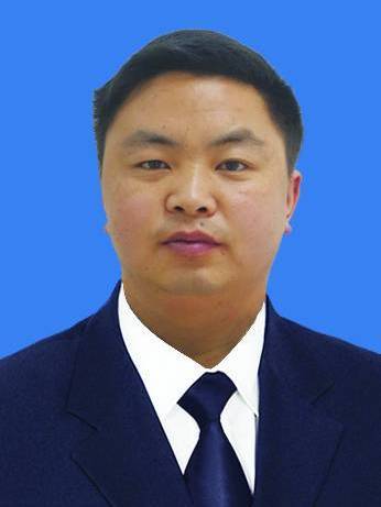 戴啟榮(貴州省龍里縣民政局黨組成員、一級主任科員) 戴啟榮(貴州省龍里縣民政局黨組成員、一級主任科員)