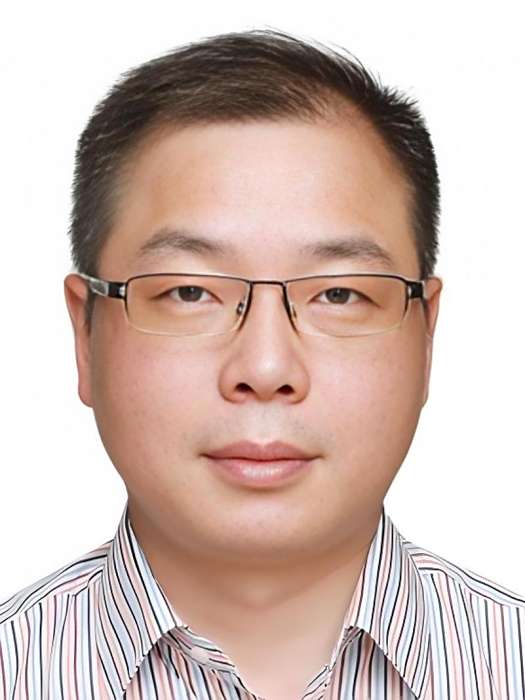 王林軍(上海大學光電子材料與器件研究中心主任) 王林軍(上海大學光電子材料與器件研究中心主任)