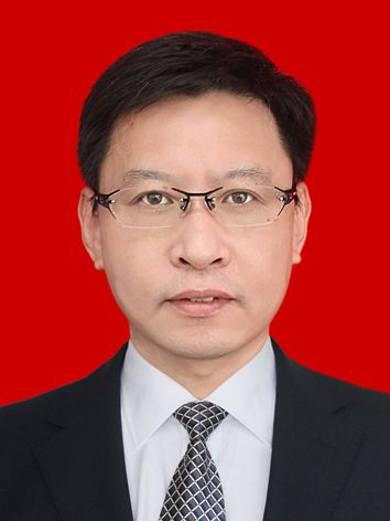張學輝(山東省東營市河口區人民醫院黨委副書記、副院長) 張學輝(山東省東營市河口區人民醫院黨委副書記、副院長)