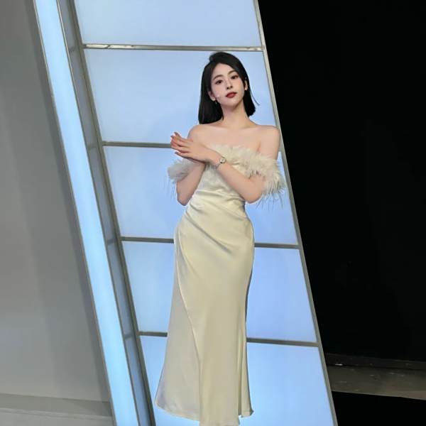 李秋曈