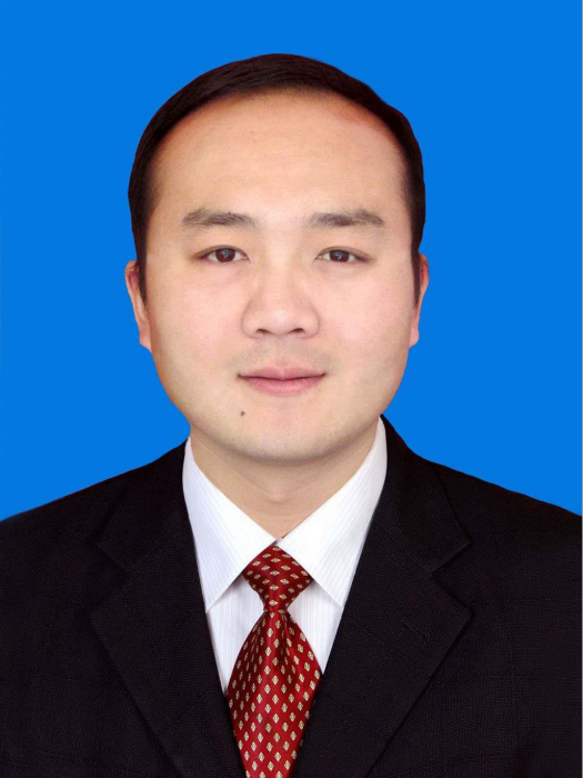 彭通 彭通