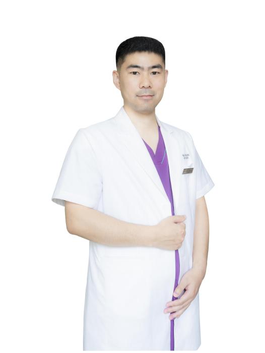 張翔(鄭州新生植髮醫療美容醫院醫師) 張翔(鄭州新生植髮醫療美容醫院醫師)