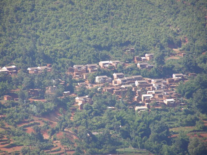 椅子凹村 椅子凹村