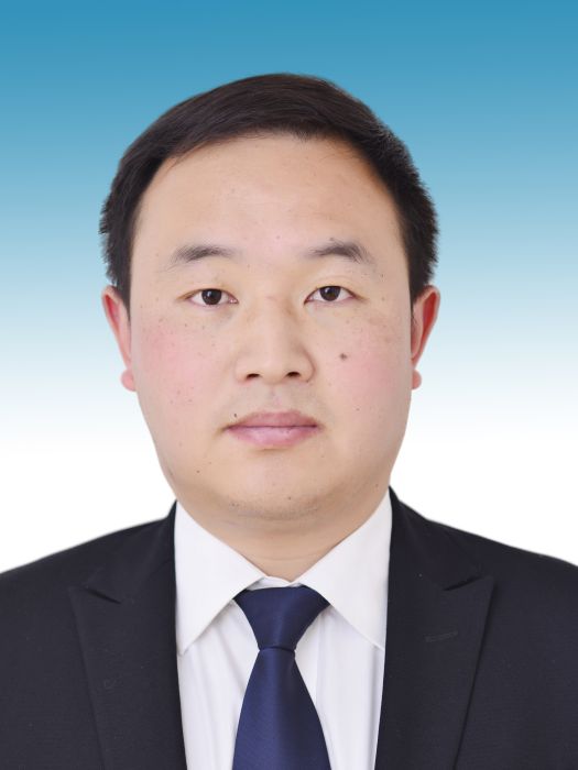 熊毅(湖北省宜昌市興山縣醫療保障局副局長) 熊毅(湖北省宜昌市興山縣醫療保障局副局長)