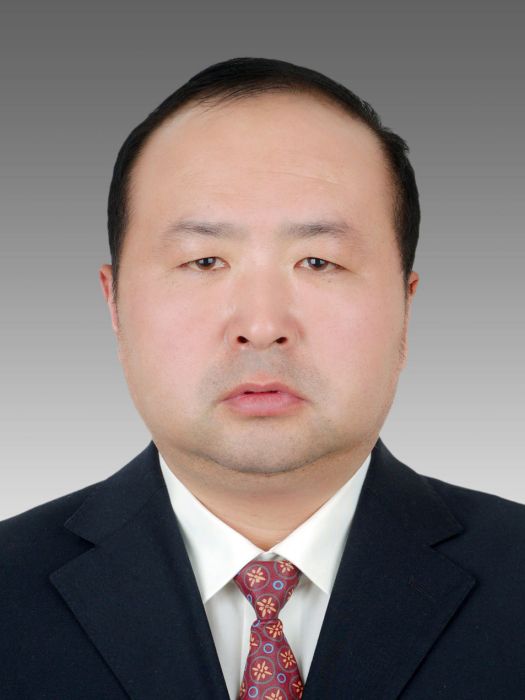 高鵠(榆林市民族宗教事務局黨組成員、副局長) 高鵠(榆林市民族宗教事務局黨組成員、副局長)
