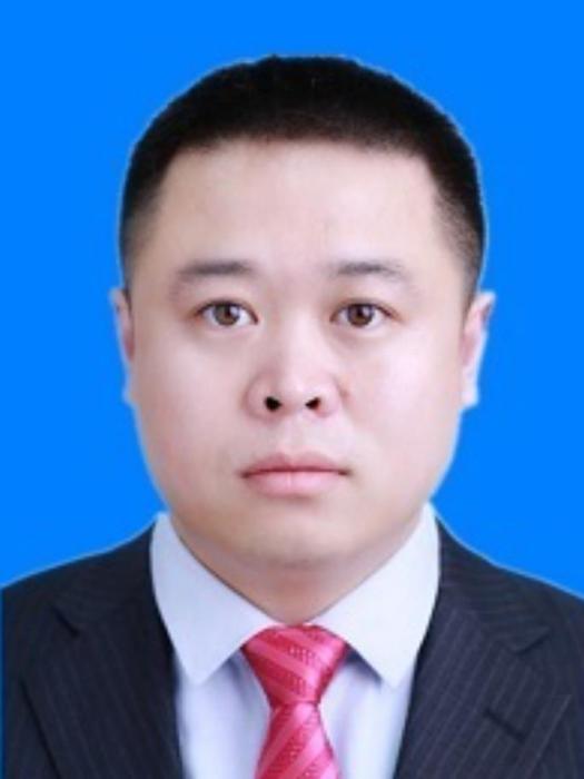 張瑞(山東省德州市禹城市人社局黨組成員 、四級主任科員) 張瑞(山東省德州市禹城市人社局黨組成員 、四級主任科員)
