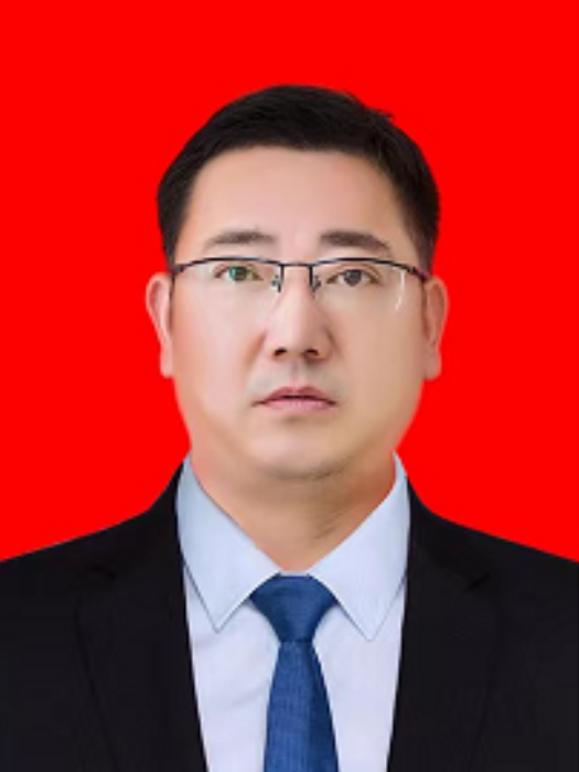 李國平(江西省廬山市委組織部副部長,廬山市人社局黨組書記、局長) 李國平(江西省廬山市委組織部副部長,廬山市人社局黨組書記、局長)