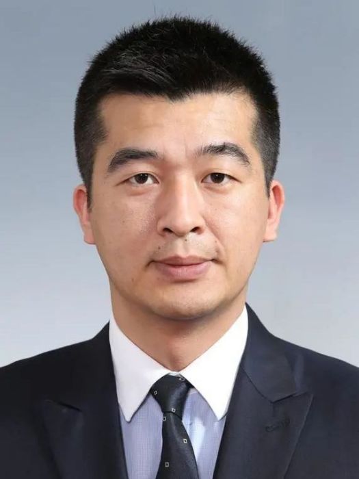 劉成(上海市徐匯區凌雲街道黨工委副書記、辦事處主任) 劉成(上海市徐匯區凌雲街道黨工委副書記、辦事處主任)