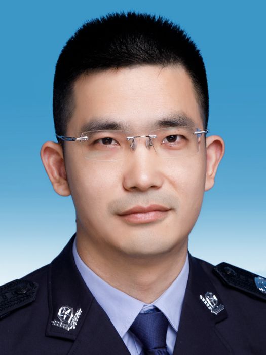 姚俊(海南省儋州市司法局黨組成員、副局長) 姚俊(海南省儋州市司法局黨組成員、副局長)