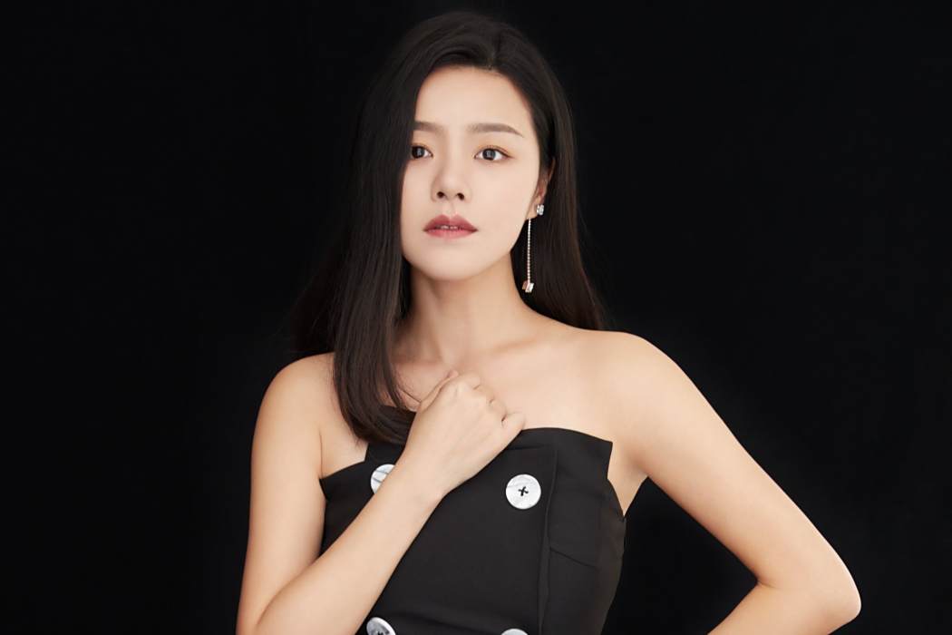 方雅函 方雅函