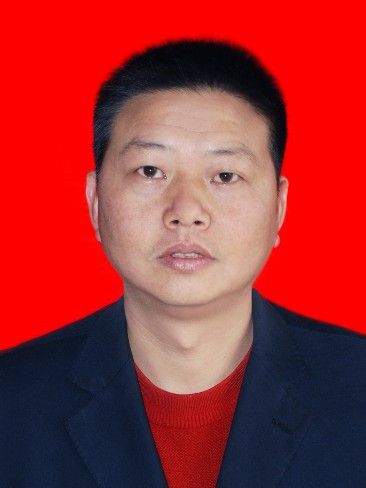 徐飛(貴州省湄潭縣人力資源和社會保障局黨組成員、勞動人事爭議仲裁院院長) 徐飛(貴州省湄潭縣人力資源和社會保障局黨組成員、勞動人事爭議仲裁院院長)