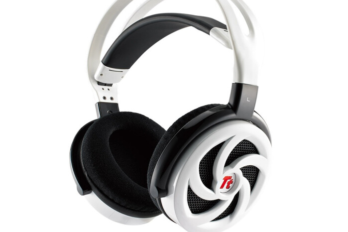 TteSPORTSHT-SKS004ECWH TteSPORTSHT-SKS004ECWH