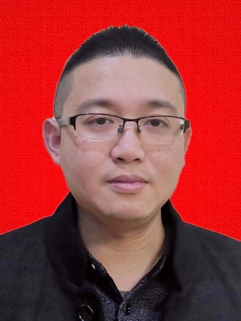 謝疆(湖南省益陽市安化縣人民政府副縣長) 謝疆(湖南省益陽市安化縣人民政府副縣長)