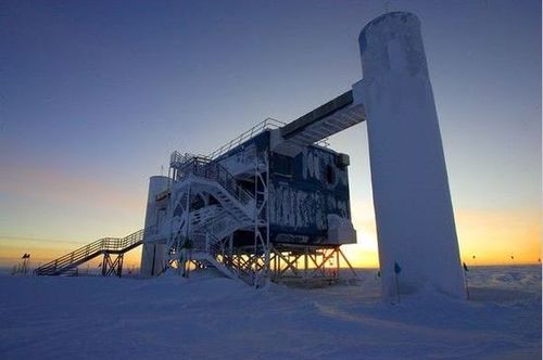 南極天文台