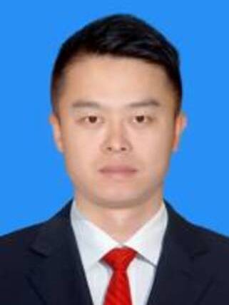 李武(湖南省懷化市洪江區統計局黨組書記、局長) 李武(湖南省懷化市洪江區統計局黨組書記、局長)