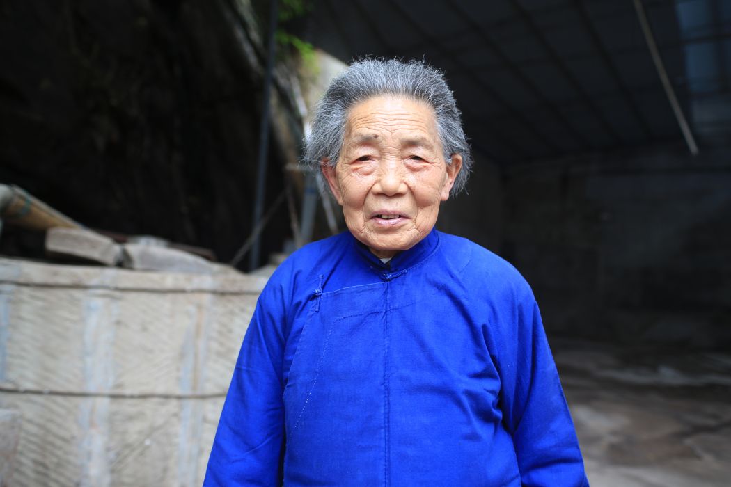 鄭周連 鄭周連
