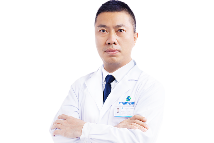 肖強(廣州曙光醫學美容醫院美容外科醫生) 肖強(廣州曙光醫學美容醫院美容外科醫生)