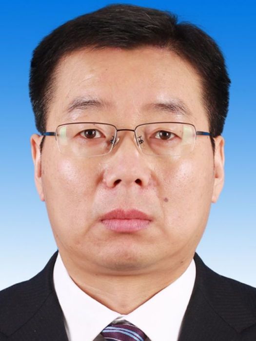 郭寶生(北京市順義區住房城鄉建設委黨組成員、副主任) 郭寶生(北京市順義區住房城鄉建設委黨組成員、副主任)