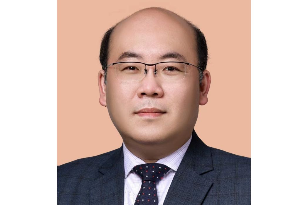 周文港(香港教育大學協理副校長(大學拓展)、香港特別行政區立法會議員) 周文港(香港教育大學協理副校長(大學拓展)、香港特別行政區立法會議員)