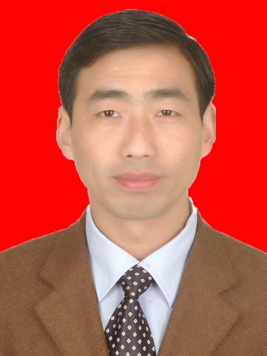 王孝坤(湖北省十堰市鄖西縣審計局黨組副書記) 王孝坤(湖北省十堰市鄖西縣審計局黨組副書記)