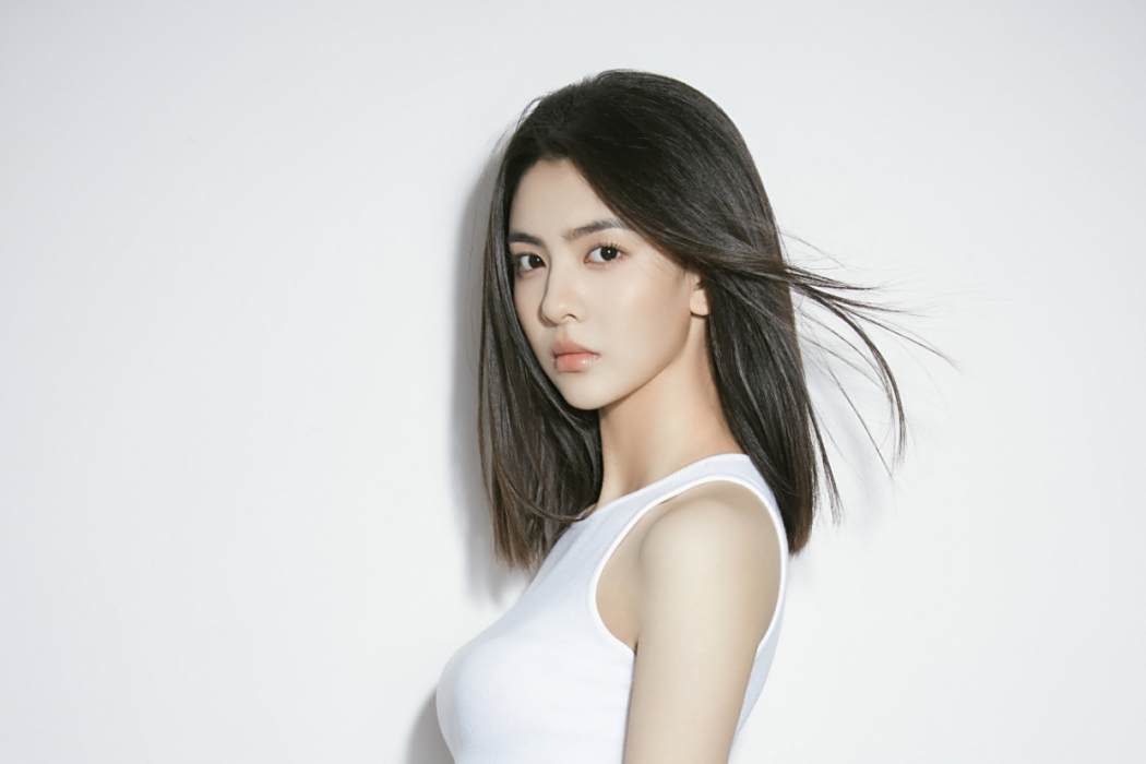 榮妍 榮妍