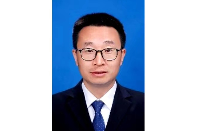 原向陽(山西農業大學農學院副院長) 原向陽(山西農業大學農學院副院長)