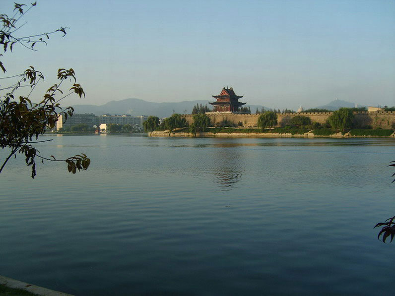 襄陽護城河