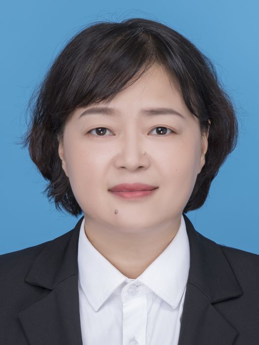 許艷偉 許艷偉