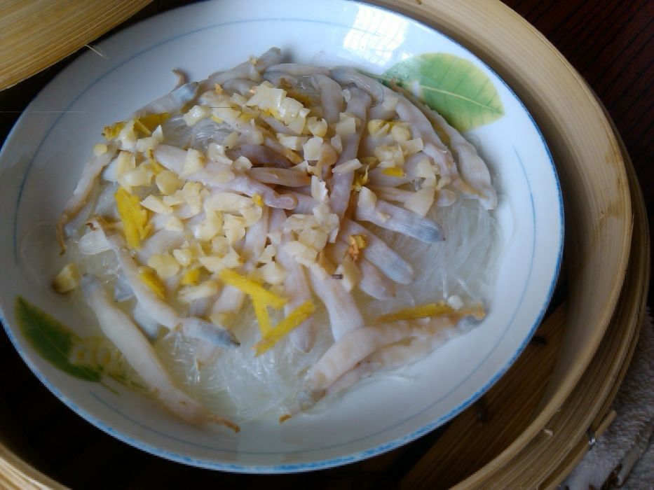 冬粉蒸沙蟲 冬粉蒸沙蟲