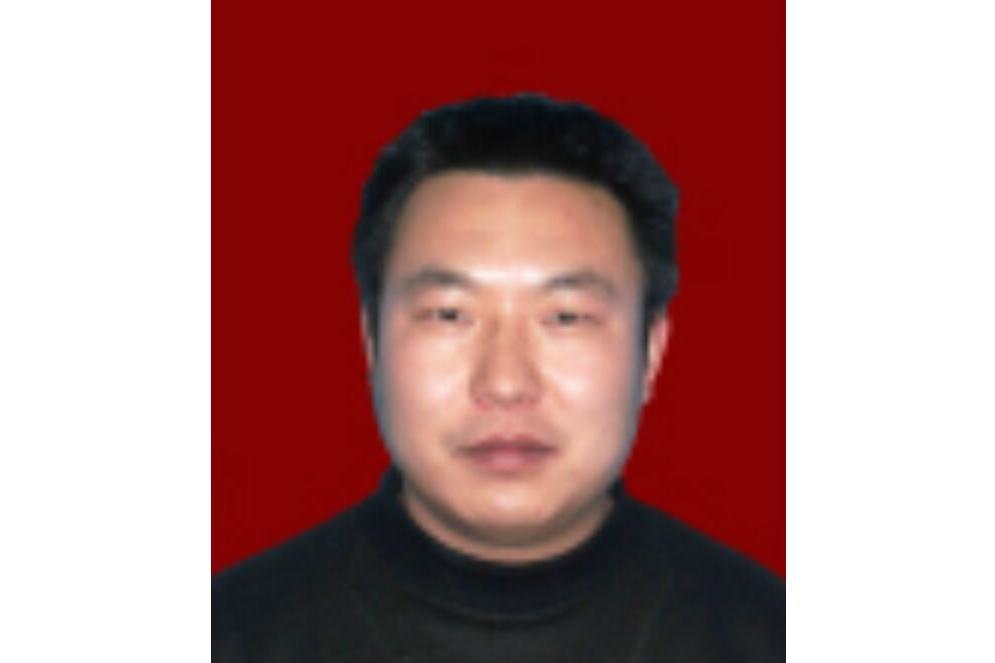 張鶴(河北農業大學助理研究員) 張鶴(河北農業大學助理研究員)