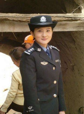 蔡亦明 蔡亦明