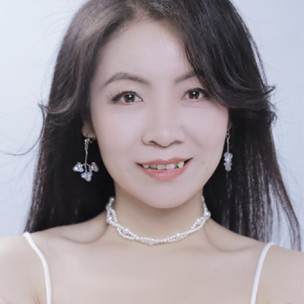 馮妍