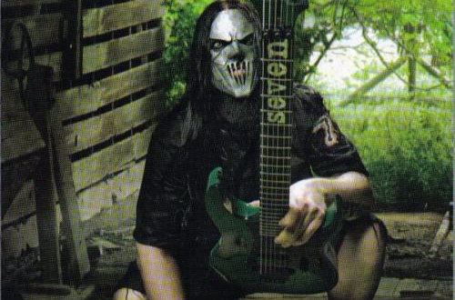 Mick(Slipknot活結樂隊，7號吉他手)