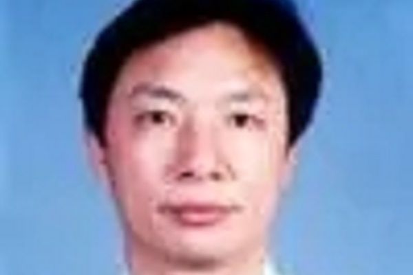 閔前發 閔前發